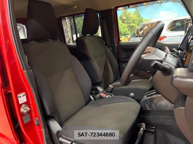 Suzuki JIMNY 2025-06 7358258-8