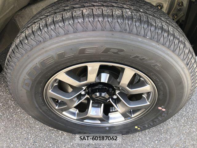 Suzuki JIMNY 2026-04 7358279-9