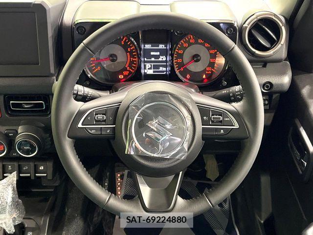Suzuki JIMNY 2026-04 7358262-11