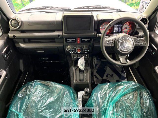 Suzuki JIMNY 2026-04 7358262-1