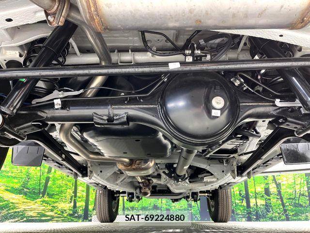 Suzuki JIMNY 2026-04 7358262-19