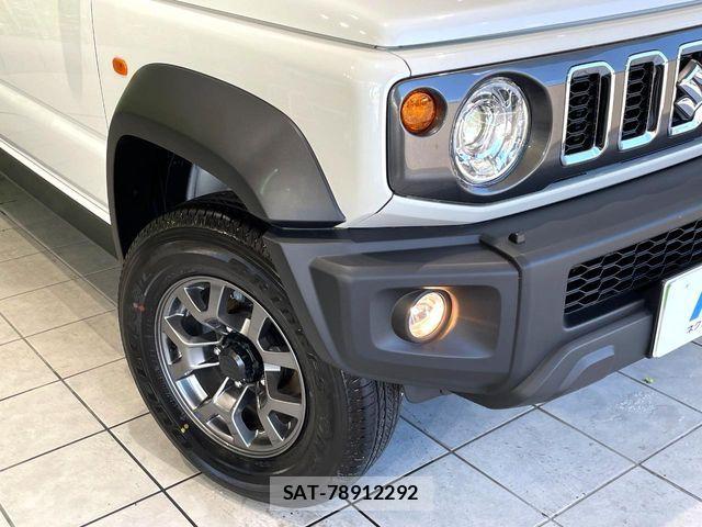 Suzuki JIMNY 2026-04 7392512-11