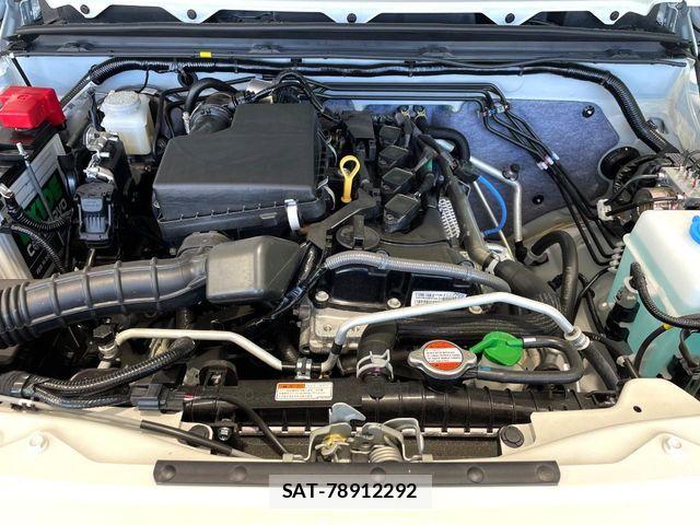 Suzuki JIMNY 2026-04 7392512-17