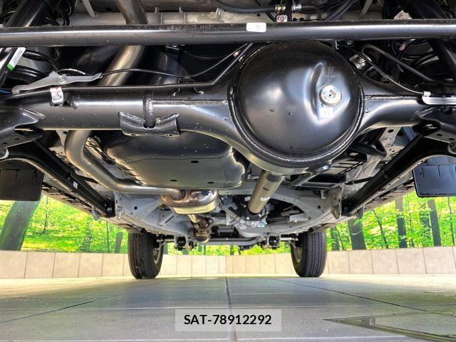 Suzuki JIMNY 2026-04 7392512-18