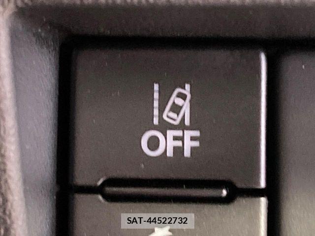 Suzuki JIMNY 2026-03 7501078-6