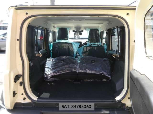 Suzuki JIMNY 2026-03 7501073-6