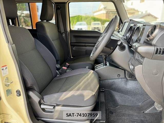 Suzuki JIMNY 2026-01 7501077-15
