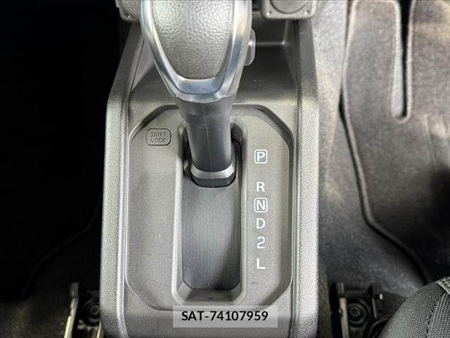 Suzuki JIMNY 2026-01 7501077-21
