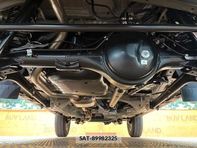 Suzuki JIMNY 2026-05 7501070-18