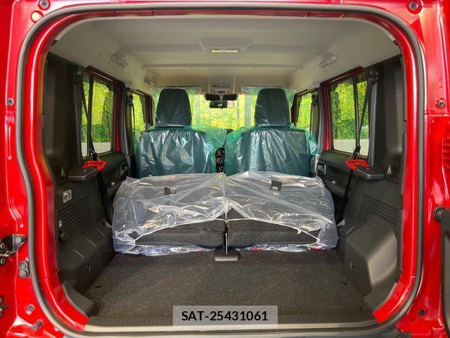 Suzuki JIMNY 2026-04 7562276-9