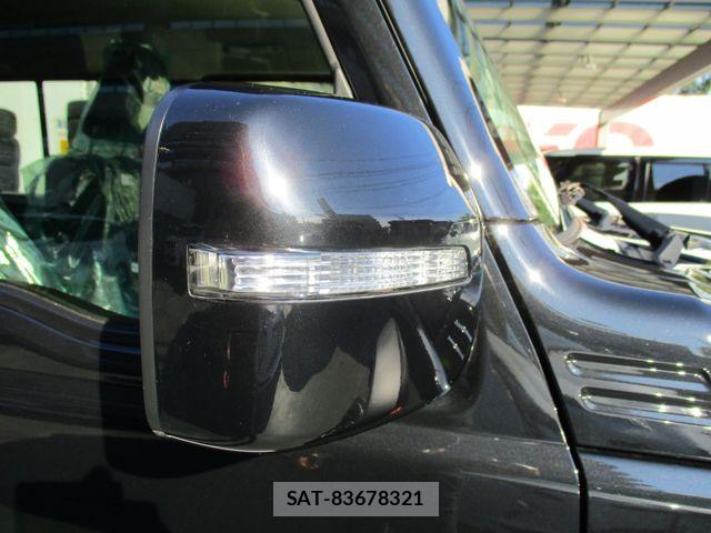 Suzuki JIMNY 2026-05 7617365-10