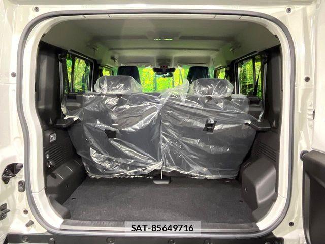 Suzuki JIMNY 2025-09 7617341-9