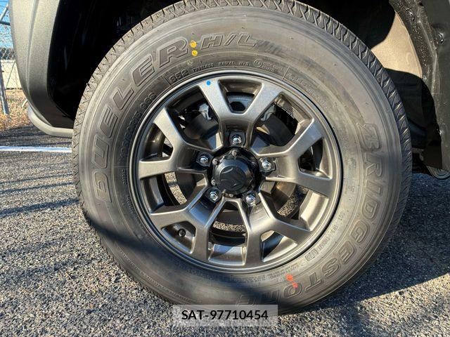 Suzuki JIMNY 2026-01 7617351-9