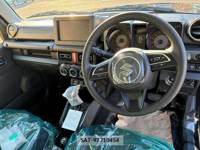Suzuki JIMNY 2026-01 7617351-13