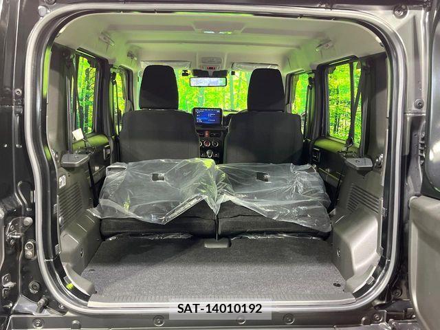 Suzuki JIMNY 2025-09 7617348-9