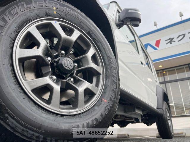 Suzuki JIMNY 2026-05 7617352-14