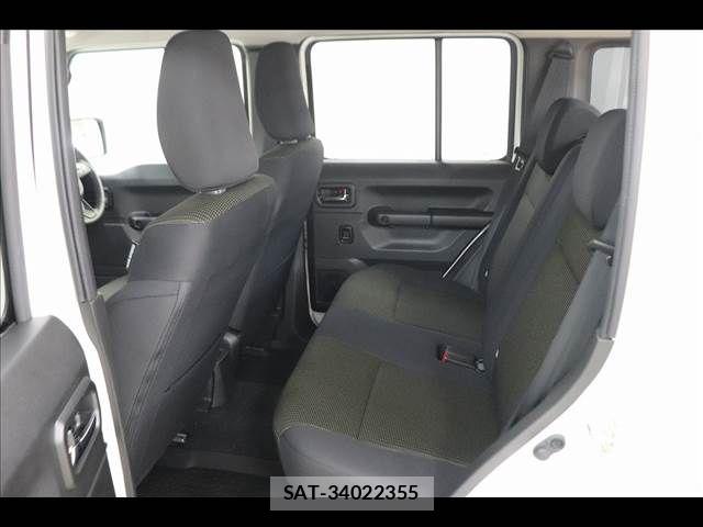 Suzuki JIMNY 2025-04 7617334-12