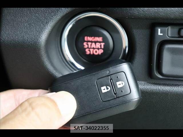 Suzuki JIMNY 2025-04 7617334-5