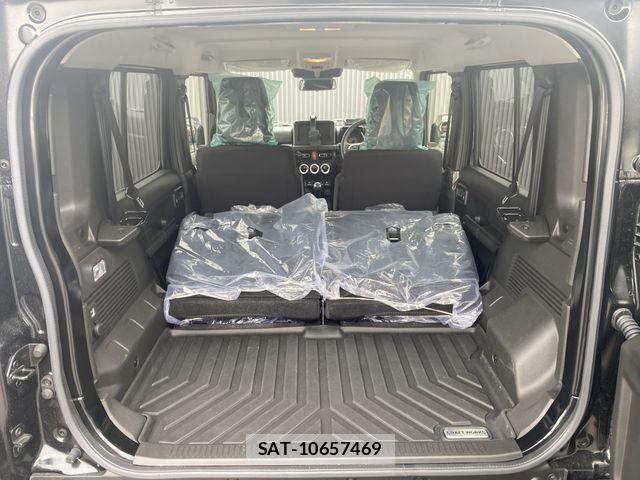 Suzuki JIMNY 2025-10 7617327-18