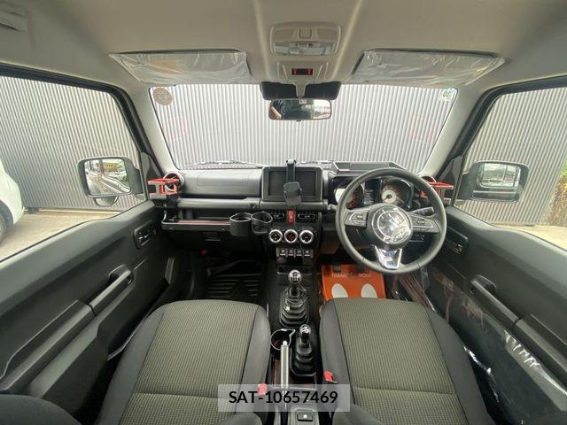 Suzuki JIMNY 2025-10 7617327-1