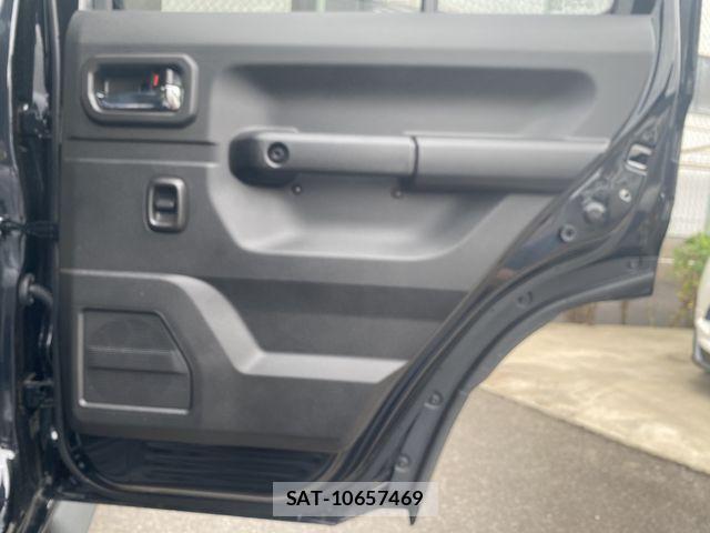 Suzuki JIMNY 2025-10 7617327-21