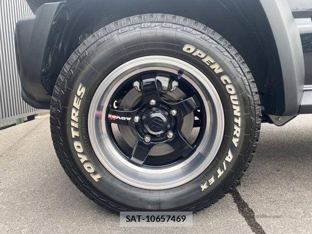 Suzuki JIMNY 2025-10 7617327-29