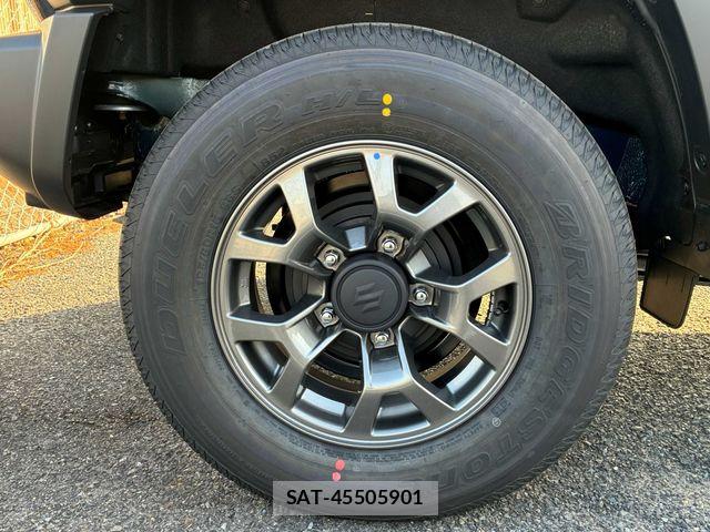 Suzuki JIMNY 2026-02 7617353-5