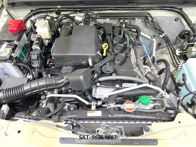 Suzuki JIMNY 2026-04 7617349-17