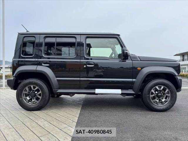 Suzuki JIMNY 2026-05 7617363-11