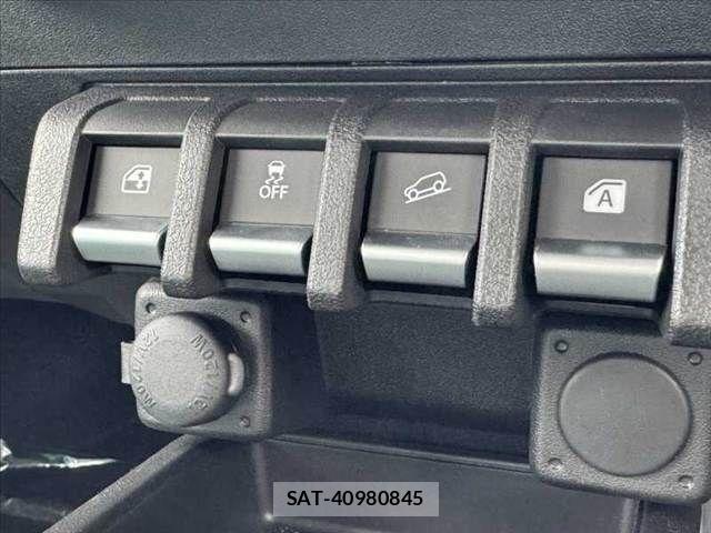 Suzuki JIMNY 2026-05 7617363-4