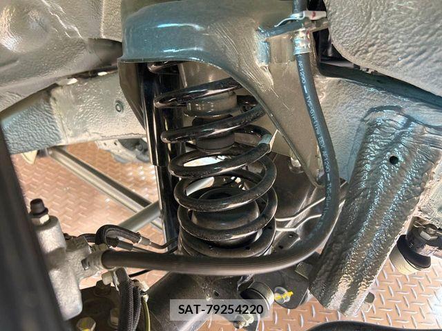 Suzuki JIMNY 2025-05 7617325-16