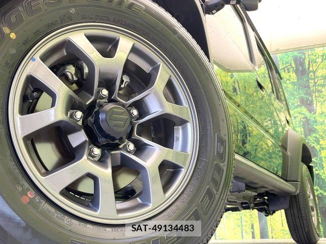 Suzuki JIMNY 2026-05 7979611-12