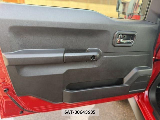 Suzuki JIMNY 2026-06 7979619-16