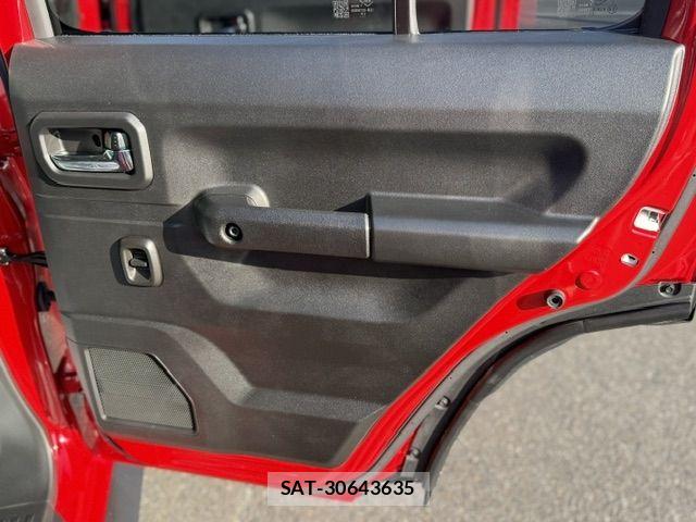 Suzuki JIMNY 2026-06 7979619-17