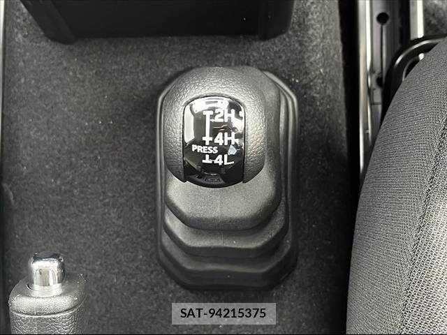 Suzuki JIMNY 2025-05 7979617-25