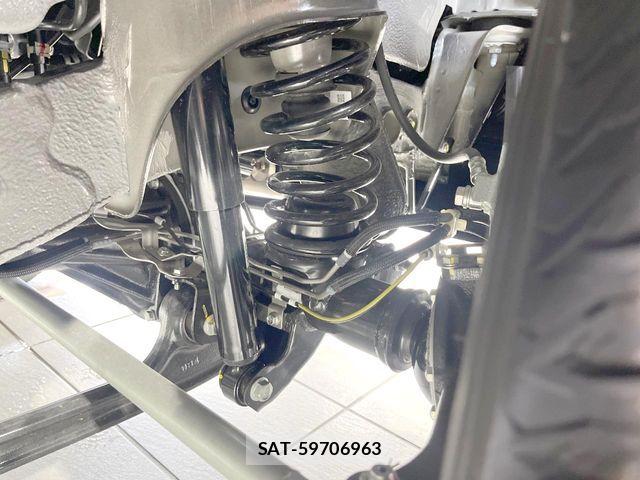 Suzuki JIMNY 2026-06 8036181-19