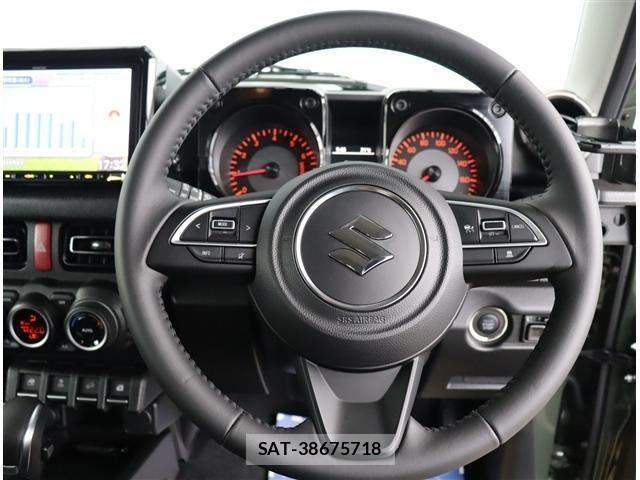 Suzuki JIMNY 2026-01 8036180-11