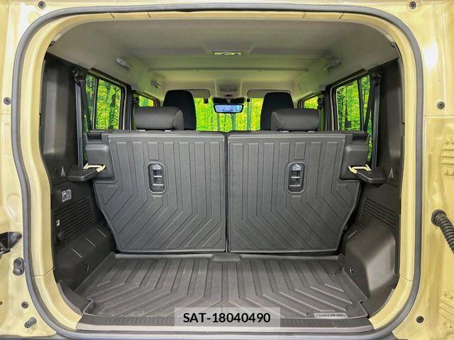 Suzuki JIMNY 2025-09 8036179-9