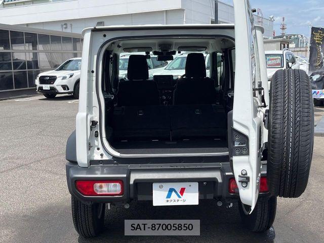 Suzuki JIMNY 2025-06 8074179-10