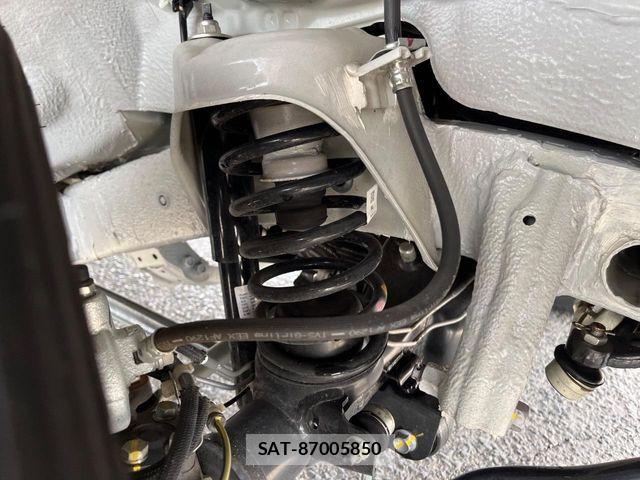 Suzuki JIMNY 2025-06 8074179-19