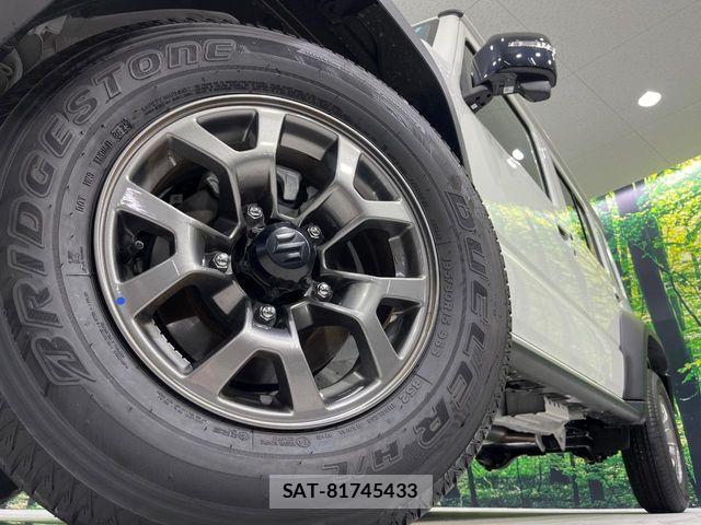 Suzuki JIMNY 2026-01 8074178-13