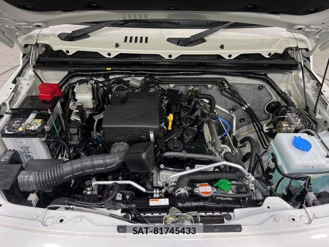 Suzuki JIMNY 2026-01 8074178-18