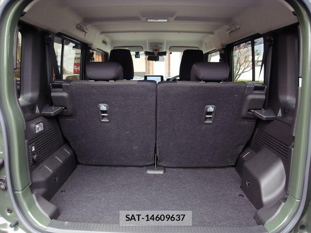 Suzuki JIMNY 2026-02 8074180-4