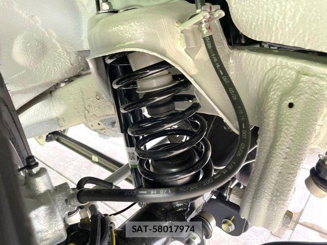 Suzuki JIMNY 2026-06 8074174-19