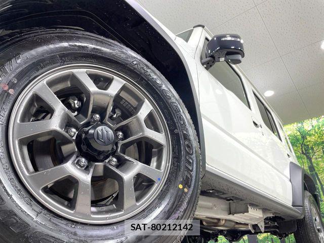 Suzuki JIMNY 2026-06 8099863-12