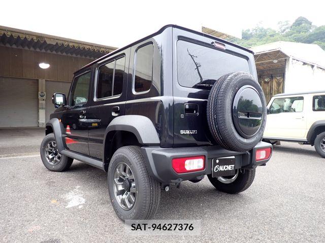 Suzuki JIMNY 2026-04 8099871-2