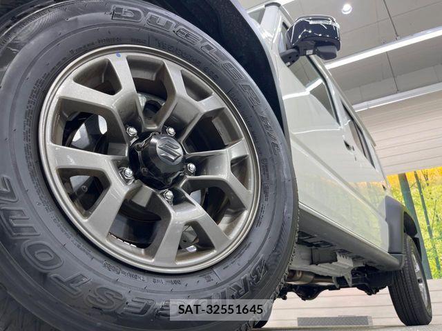 Suzuki JIMNY 2025-07 8099859-12