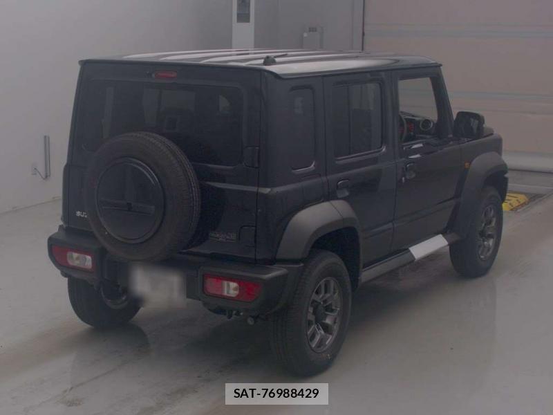 Suzuki JIMNY 2026-04 8111257-1