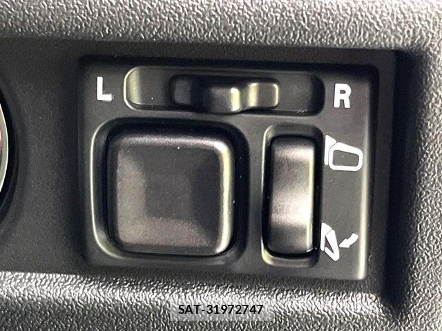 Suzuki JIMNY 2026-07 8130818-6