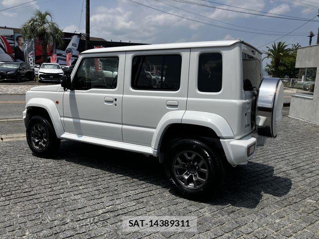 Suzuki JIMNY 2025-11 8145970-3